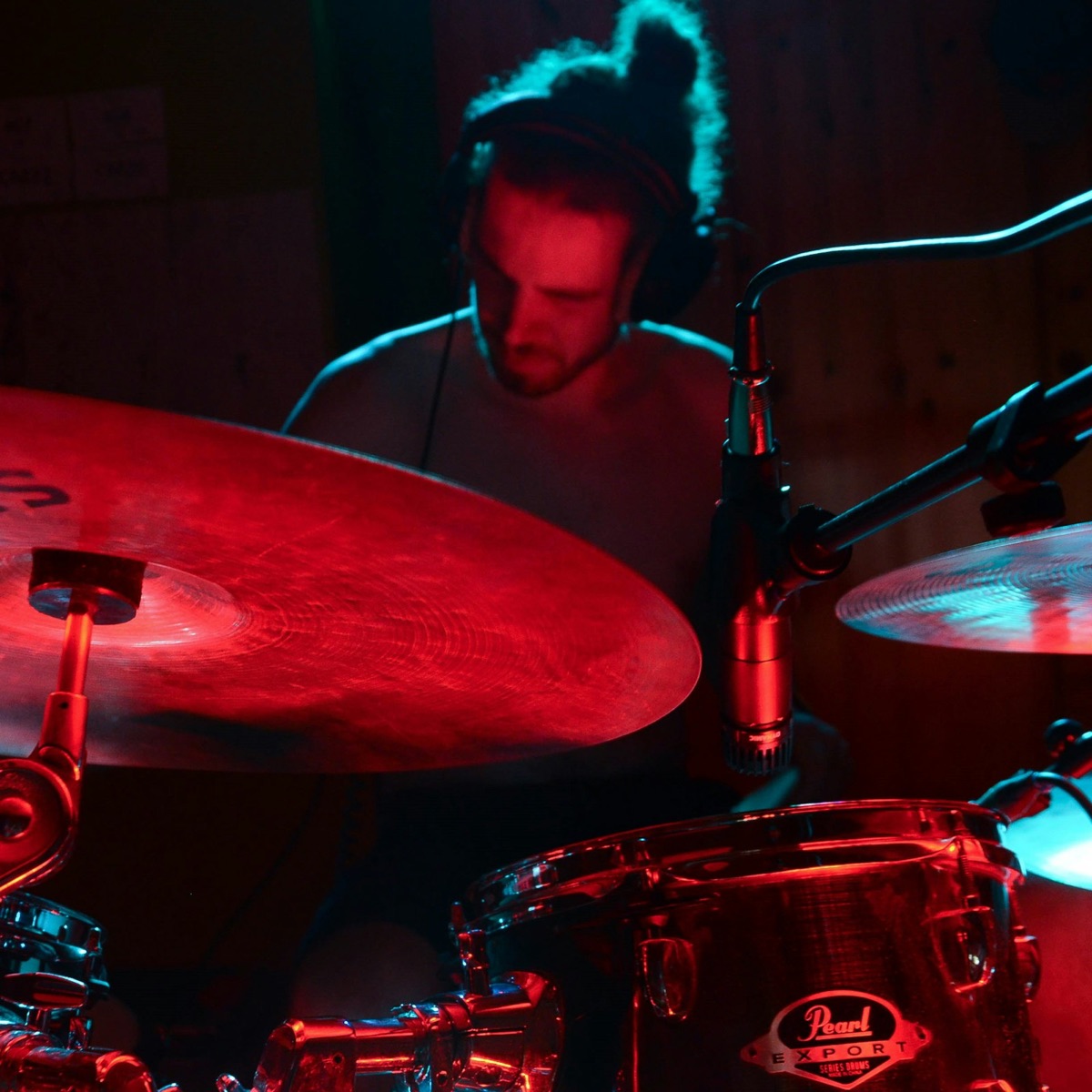 Batteur, Musicien belge auteur compositeur interprète pop rock